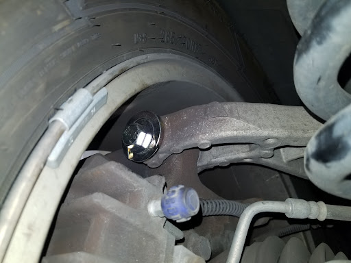 Tire Shop «Discount Tire Store - Cumming, GA», reviews and photos, 1600 Market Pl Blvd, Cumming, GA 30041, USA