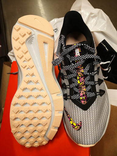 Clothing Store «Nike Clearance Store», reviews and photos, 5209 International Dr, Orlando, FL 32819, USA