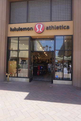 Sportswear Store «lululemon», reviews and photos, 563 Newport Center Dr, Newport Beach, CA 92660, USA