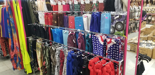 Beauty Supply Store «Sammy Hair & Beauty Supply», reviews and photos, 10942 Hamilton Ave, Cincinnati, OH 45231, USA