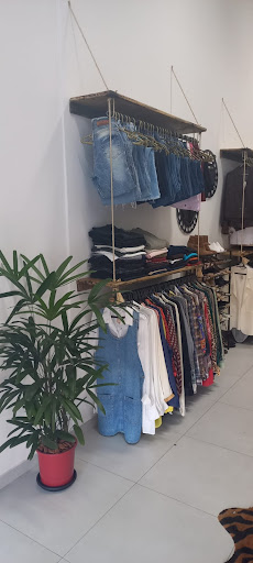 Logo da empresa - Brechó Nova dona moda sustentável