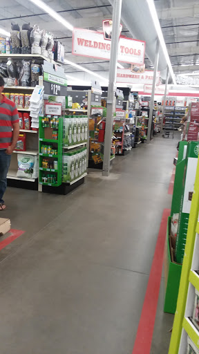 Home Improvement Store «Tractor Supply Co.», reviews and photos, 6922 FL-77, Southport, FL 32409, USA