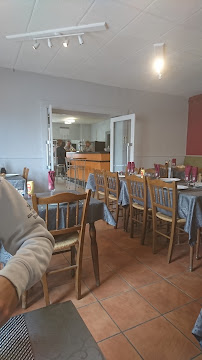 Atmosphère du Restaurant Le Tilleul à Jassans-Riottier - n°2
