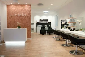 Linizio hairdressers operation image