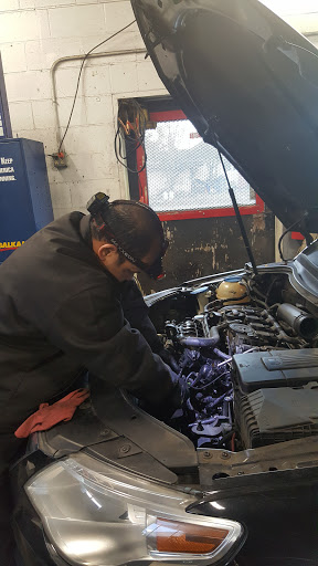 Auto Repair Shop «Meineke Car Care Center», reviews and photos, 64 Logan Ave S, Renton, WA 98057, USA