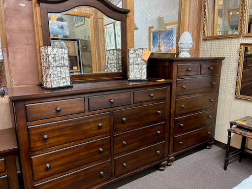 Used Furniture Store «Cobwebs Used Furniture», reviews and photos, 1008 Wappoo Rd, Charleston, SC 29407, USA