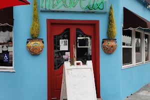 Maxine's Cafe image