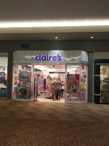 Explore unbreakable bond brother and sister tattoo ideas, creative tattoo ideas in Pueblo, available at Claires