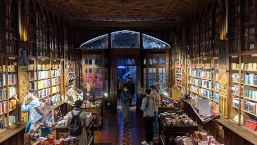 Comic bookshops in Oporto
