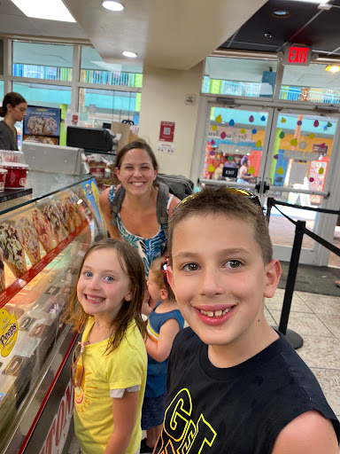 Ice Cream Shop «Cold Stone Creamery», reviews and photos, 250 N Atlantic Ave #102, Daytona Beach, FL 32118, USA