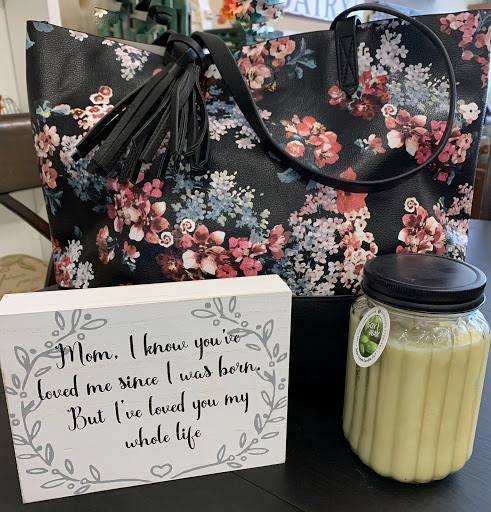 Consignment Shop «The Boulevard Boutique», reviews and photos, 5 S Washington St, Oxford, MI 48371, USA