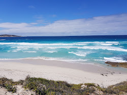 Salmon Beach'in fotoğrafı ve yerleşim