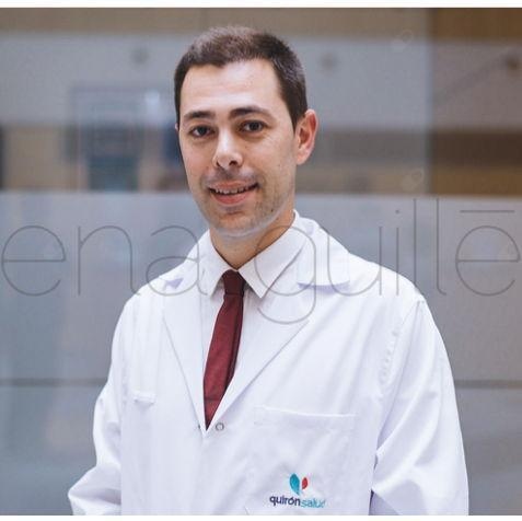 Dr. Bernardo Herrera Imbroda, Urólogo