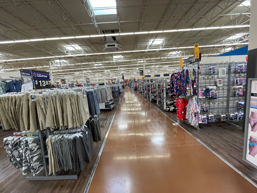 Department Store «Walmart Supercenter», reviews and photos, 2424 W Jefferson St, Joliet, IL 60435, USA