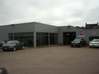 NISSAN CHARLES ANGLAY à Argentan