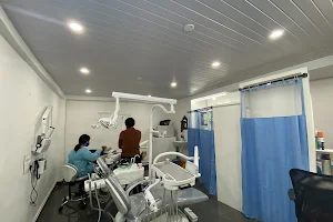 Dente care centre image