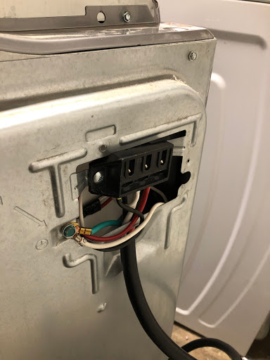 Appliance Store «Dick Van Dyke Appliance World», reviews and photos, 1510 N Neil St, Champaign, IL 61820, USA