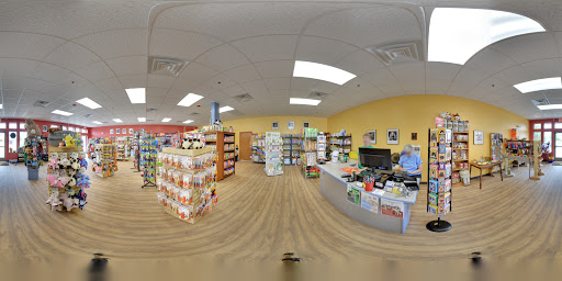 Pet Supply Store «Leash on Life, Pet Supplies», reviews and photos, 650 Pacha Pkwy #5, North Liberty, IA 52317, USA