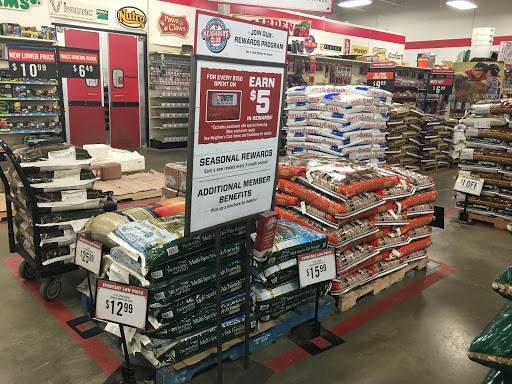 Home Improvement Store «Tractor Supply Co.», reviews and photos, 6885 US-322, Franklin, PA 16323, USA