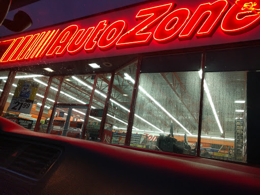 Auto Parts Store «AutoZone», reviews and photos, 2216 Russellville Rd, Bowling Green, KY 42101, USA