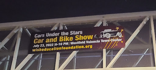 Fast Food Restaurant «Chick-fil-A», reviews and photos, 24180 Magic Mountain Pkwy, Santa Clarita, CA 91355, USA