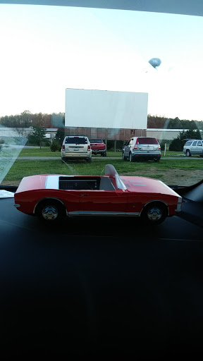 Drive-in Movie Theater «Stardust Drive In Theatre», reviews and photos, 310 Purple Tiger Dr, Watertown, TN 37184, USA