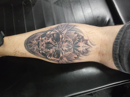 Tattoo Shop «Absolute Tattoo», reviews and photos, 1212 S Kansas Ave, Topeka, KS 66612, USA