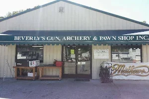 Beverly's Gun Archery & Pawn image