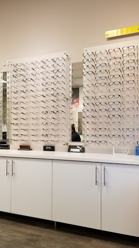 Optometrist «Elk Grove Optical», reviews and photos, 611 Meacham Rd, Elk Grove Village, IL 60007, USA