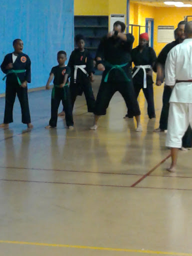 Recreation Center «John F. Kennedy Recreation Center», reviews and photos, 211 W Kinney St, Newark, NJ 07103, USA