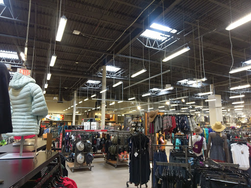 Camping Store «REI», reviews and photos, 6424 Sawmill Rd, Columbus, OH 43235, USA