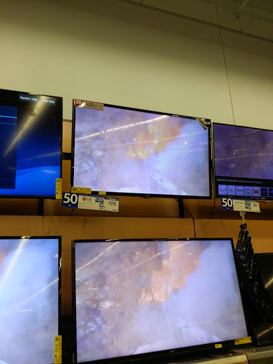 Discount Store «Walmart», reviews and photos, 3133 Main St, Mohegan Lake, NY 10547, USA