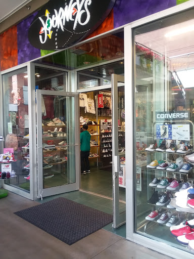 Shoe Store «Journeys», reviews and photos, 500 16th St #265, Denver, CO 80202, USA