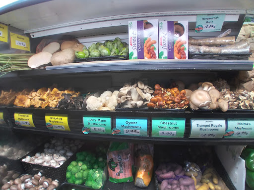 Grocery Store «Capella Market», reviews and photos, 2489 Willamette St, Eugene, OR 97405, USA