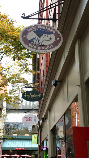 Pet Supply Store «New England Dog Biscuit Company», reviews and photos, 7 Central St, Salem, MA 01970, USA