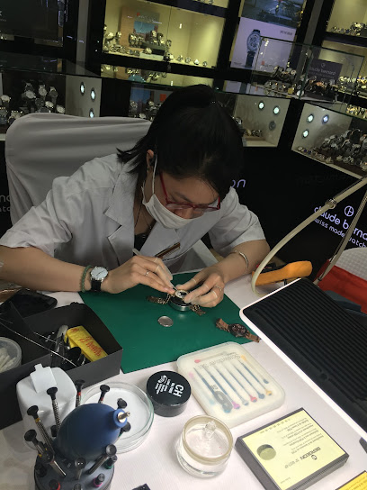 Sửa chữa đồng hồ chính hãng chuyên nghiệp tại 27 Cổ Linh Long Biên Hà Nội
