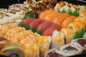 Satijnbloem Sushi & More image