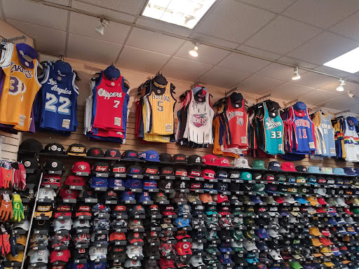 Sporting Goods Store «Sports Obsession», reviews and photos, 5800 Peach St #722, Erie, PA 16565, USA