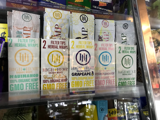 Tobacco Shop «Twisted Smoke Shop (J St)», reviews and photos, 3718 J St, Sacramento, CA 95816, USA