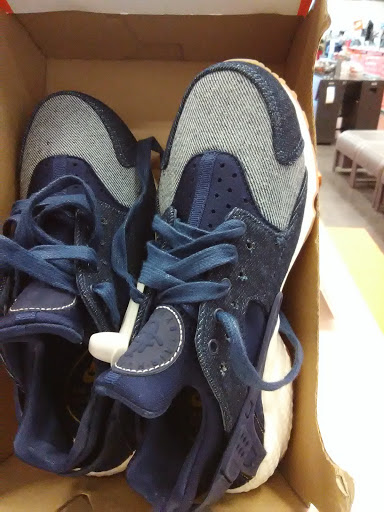 Sporting Goods Store «Nike Factory Store», reviews and photos, 9851 South Eastern Avenue, Las Vegas, NV 89183, USA