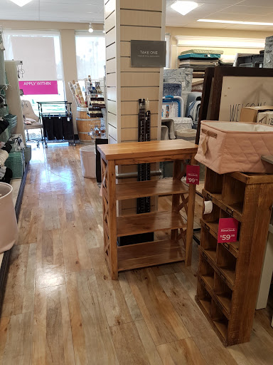 Department Store «HomeGoods», reviews and photos, 210 Needham St, Newton, MA 02461, USA
