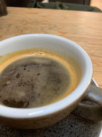 Plats et boissons du Restaurant servant le petit-déjeuner BACK IN BLACK COFFEE by KB Coffee Roasters à Paris - n°5
