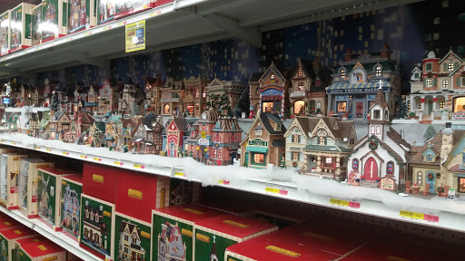 Outdoor Furniture Store «American Sale - Bridgeview», reviews and photos, 8951 Harlem Ave, Bridgeview, IL 60455, USA