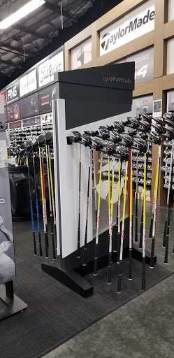 Sporting Goods Store «Roger Dunn Golf Shops», reviews and photos, 1421 Village Way, Santa Ana, CA 92705, USA