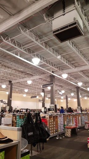 Shoe Store «DSW Designer Shoe Warehouse», reviews and photos, 28700 Telegraph Rd, Southfield, MI 48034, USA