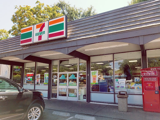 7-Eleven, 308 Walnut St, Chico, CA 95928, USA, 