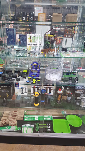 Tobacco Shop «Burn Smoke Shop», reviews and photos, 10218 Westheimer Rd, Houston, TX 77042, USA