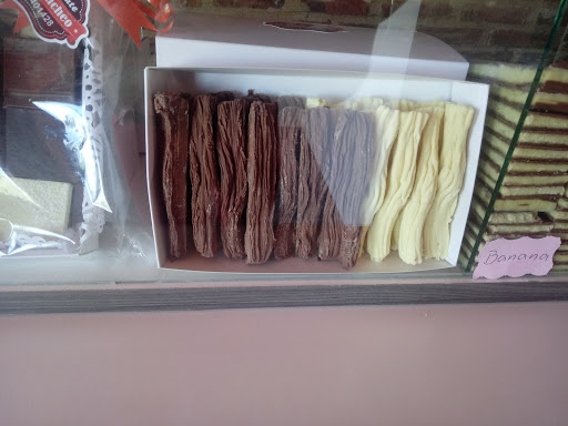 Chocolates y helados El Michacheo - Ice cream shop,Chocolate artisan en Zapala