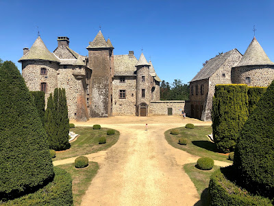 Château de Cordès à Orcival