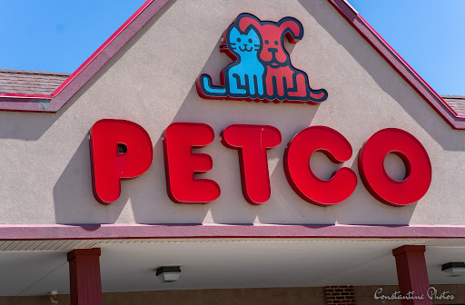 Pet Supply Store «Petco Animal Supplies», reviews and photos, 300 Quaker Ln #3, Warwick, RI 02886, USA